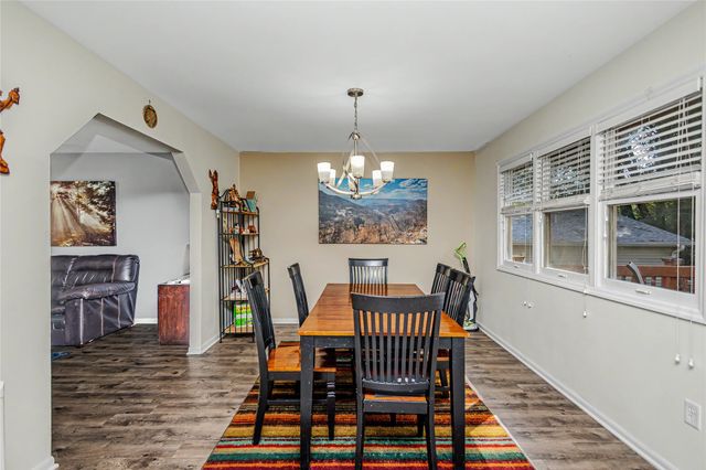 5314 SE 5th Street, Des Moines, IA 50315