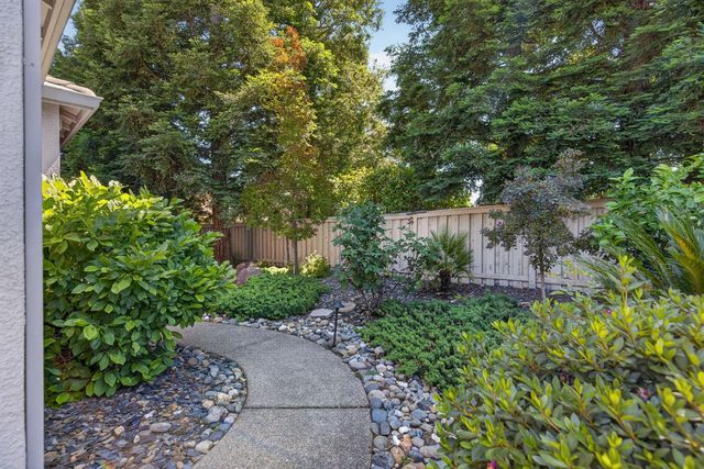 223 Saddlehorn Loop, Lincoln, CA 95648