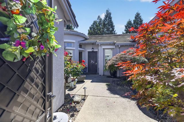 223 Saddlehorn Loop, Lincoln, CA 95648