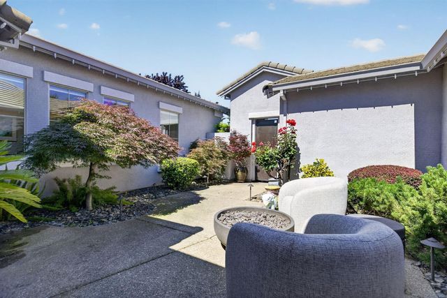 223 Saddlehorn Loop, Lincoln, CA 95648