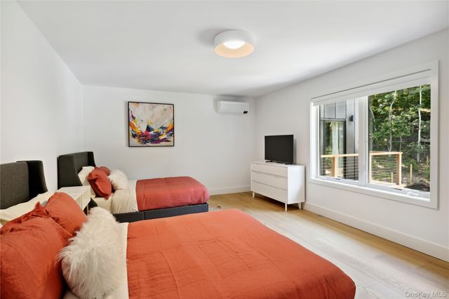 19 Elm Lane, Montauk, NY 11954