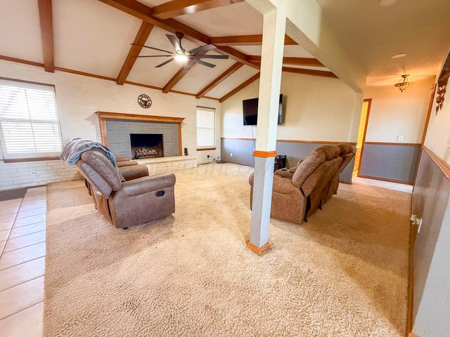 803 N 16th Street, Memphis, TX 79245