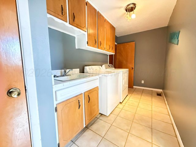 803 N 16th Street, Memphis, TX 79245