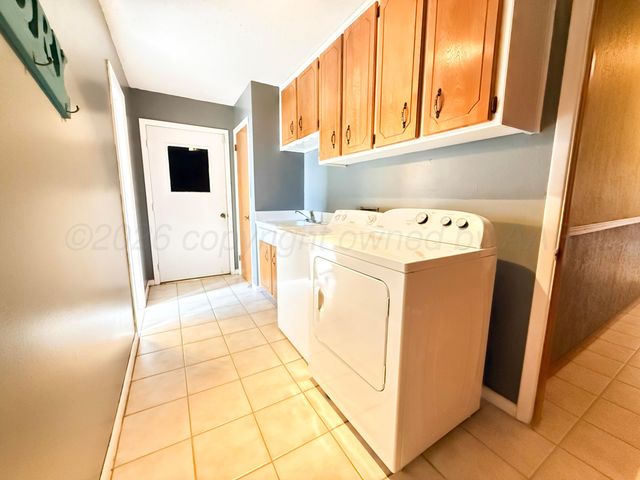 803 N 16th Street, Memphis, TX 79245