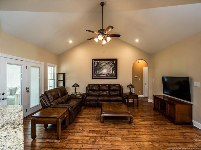 49 Alyssa Court, Lumberton, NC 28360