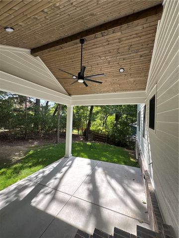 409 Patricia Lane, Fayetteville, AR 72703