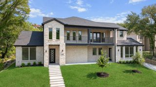 9008 Crosswind Drive, Fort Worth, TX 76179