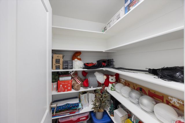 10363 S SILVER MINE RD, South Jordan, UT 84009