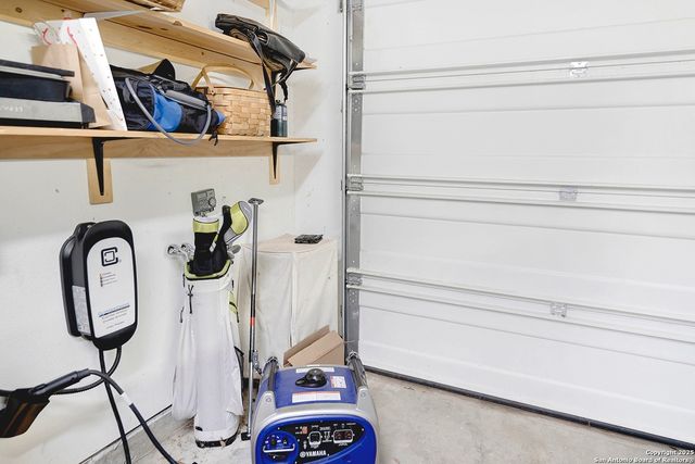 884 E Torrey, New Braunfels, TX 78130