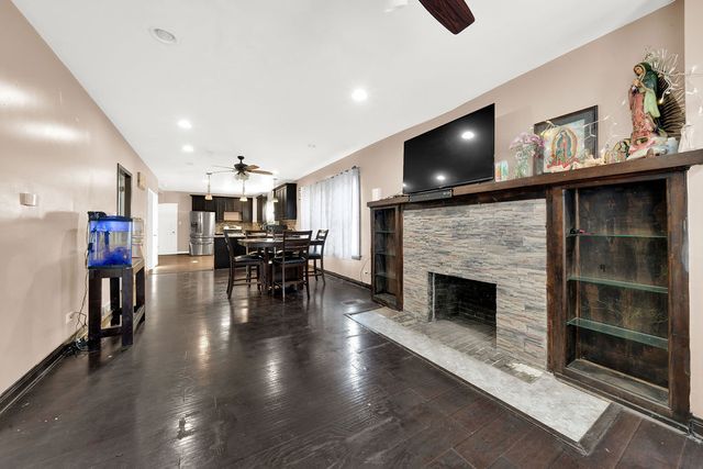 9335 S Loomis Street, Chicago, IL 60620