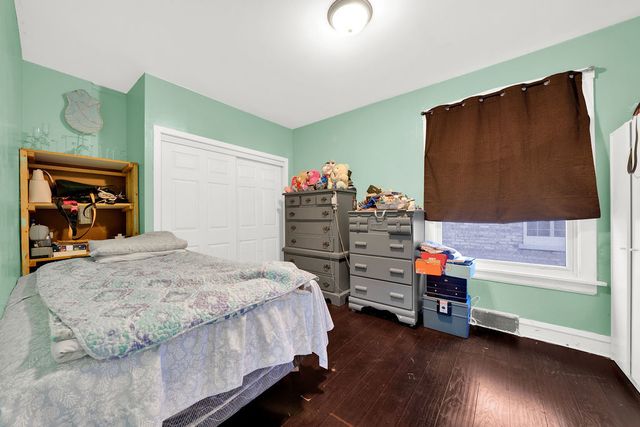 9335 S Loomis Street, Chicago, IL 60620