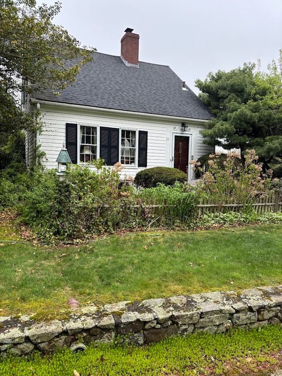 23 Russell Mills Rd, Plymouth, MA 02360