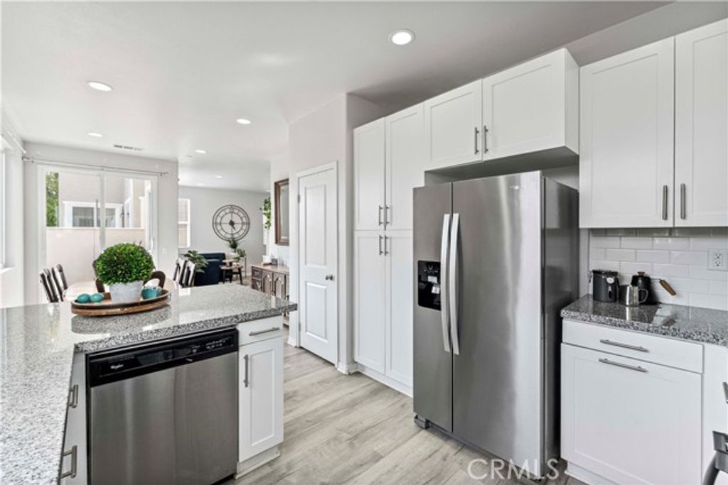 Image 14 of property listing at 1357 Bonnie Cove Avenue, Glendora, CA 91740