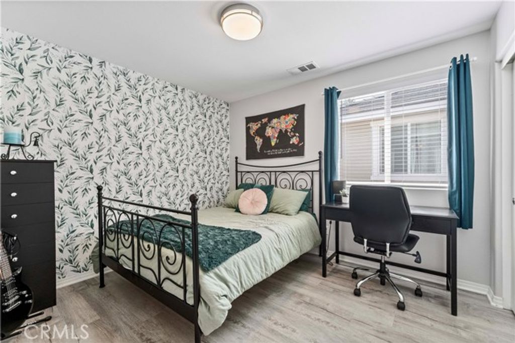 Image 22 of property listing at 1357 Bonnie Cove Avenue, Glendora, CA 91740
