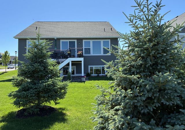 17917 Gresford Lane, Lakeville, MN 55044