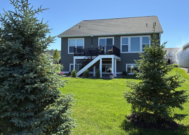17917 Gresford Lane, Lakeville, MN 55044