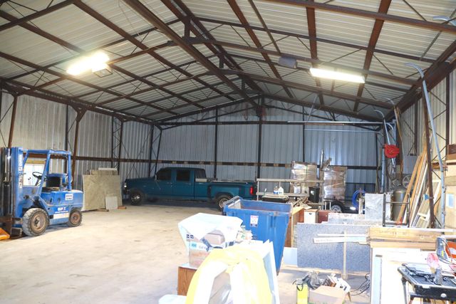 699 W Ragsdale Street, Seymour, MO 65746