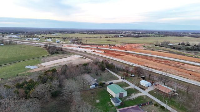 699 W Ragsdale Street, Seymour, MO 65746