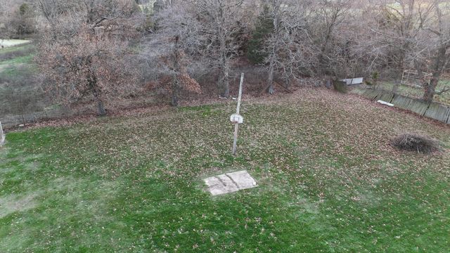 699 W Ragsdale Street, Seymour, MO 65746