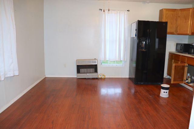 699 W Ragsdale Street, Seymour, MO 65746