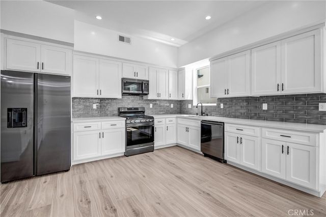 2130 W 238th Street, Torrance, CA 90501