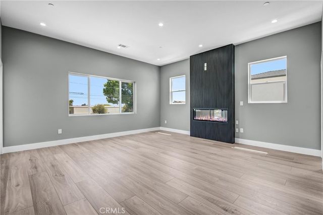 2130 W 238th Street, Torrance, CA 90501