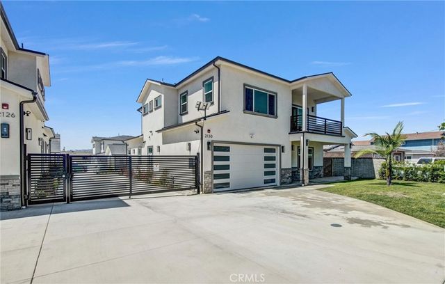 2130 W 238th Street, Torrance, CA 90501