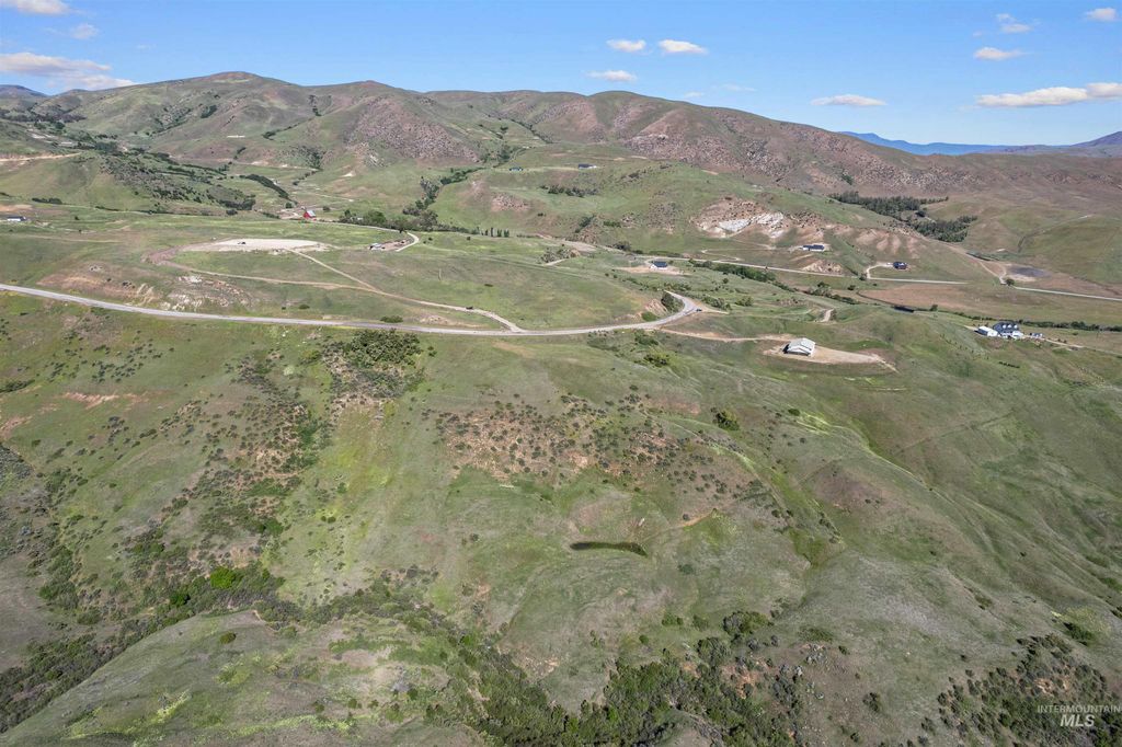 227 Old Hwy 55, Horseshoe Bend, ID 83629 photo 3