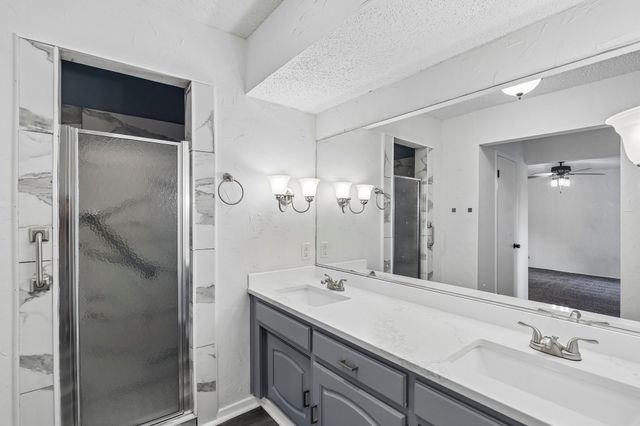 1600 S Timber Court, Benbrook, TX 76126