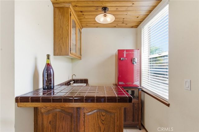 920 Skylark Court, Santa Maria, CA 93455