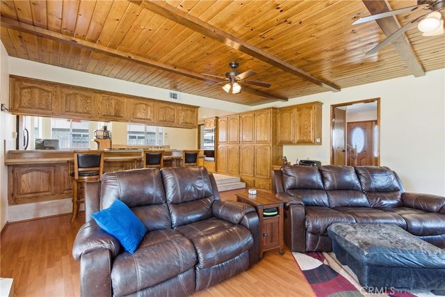 920 Skylark Court, Santa Maria, CA 93455