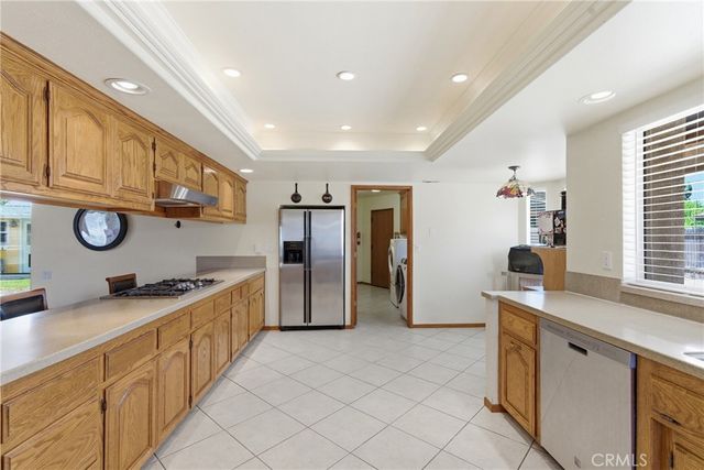 920 Skylark Court, Santa Maria, CA 93455