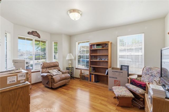 920 Skylark Court, Santa Maria, CA 93455