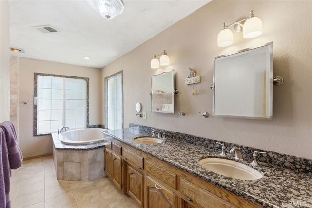 920 Skylark Court, Santa Maria, CA 93455
