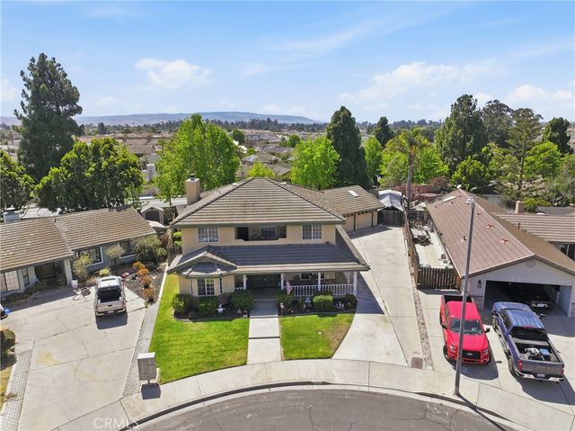 920 Skylark Court, Santa Maria, CA 93455