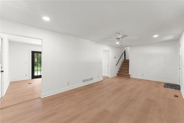 105 Stone Wood Lane, Lawrenceville, GA 30046