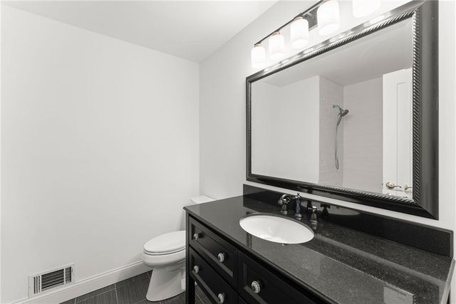 105 Stone Wood Lane, Lawrenceville, GA 30046