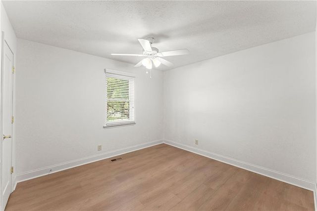105 Stone Wood Lane, Lawrenceville, GA 30046