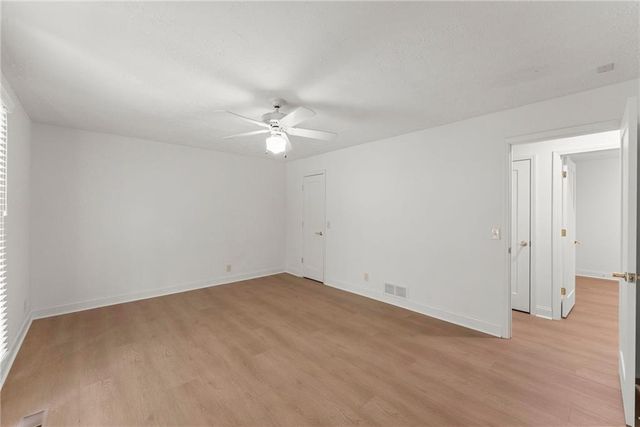 105 Stone Wood Lane, Lawrenceville, GA 30046
