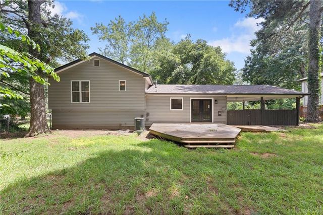 105 Stone Wood Lane, Lawrenceville, GA 30046