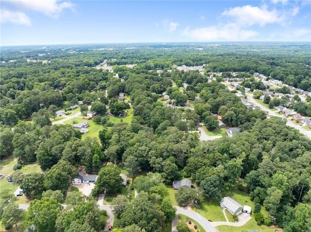 105 Stone Wood Lane, Lawrenceville, GA 30046