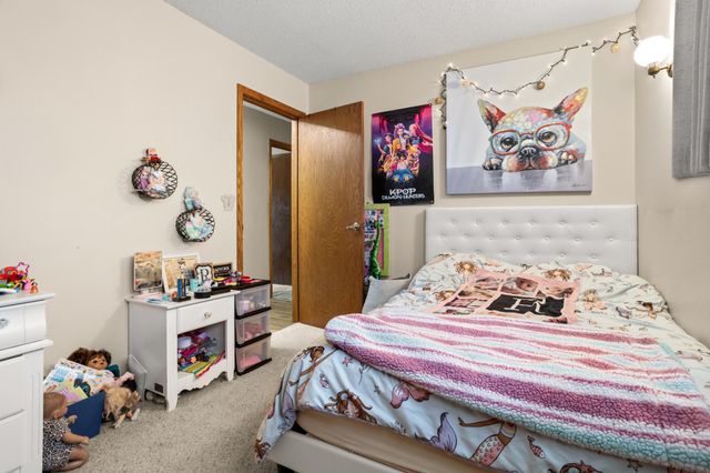 4122 40th Avenue S, Moorhead, MN 56560