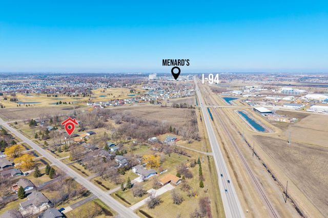 4122 40th Avenue S, Moorhead, MN 56560