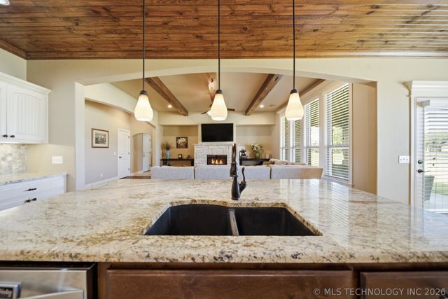6994 N 195th East Avenue, Owasso, OK 74055