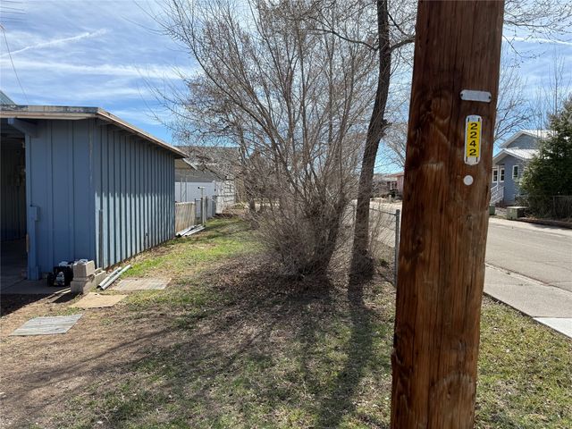 487 Myrtle, Los Alamos, NM 87544