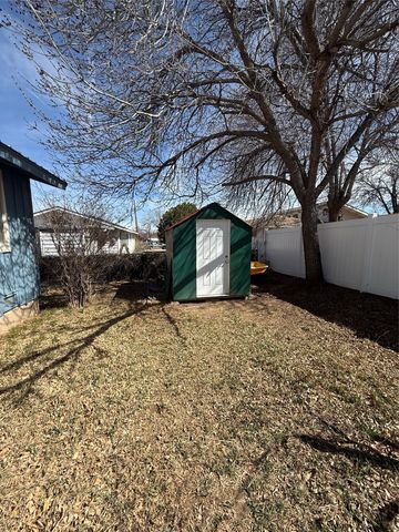 487 Myrtle, Los Alamos, NM 87544