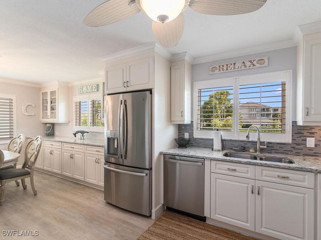 4180 Crayton RD E7, Naples, FL 34103