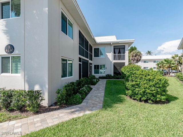 4180 Crayton RD E7, Naples, FL 34103