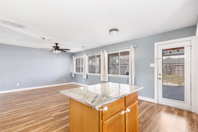 415 Laurel Pine Drive, Houston, TX 77339