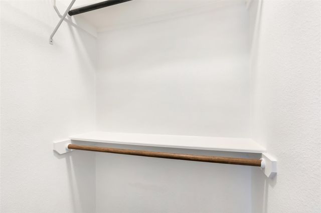 415 Laurel Pine Drive, Houston, TX 77339